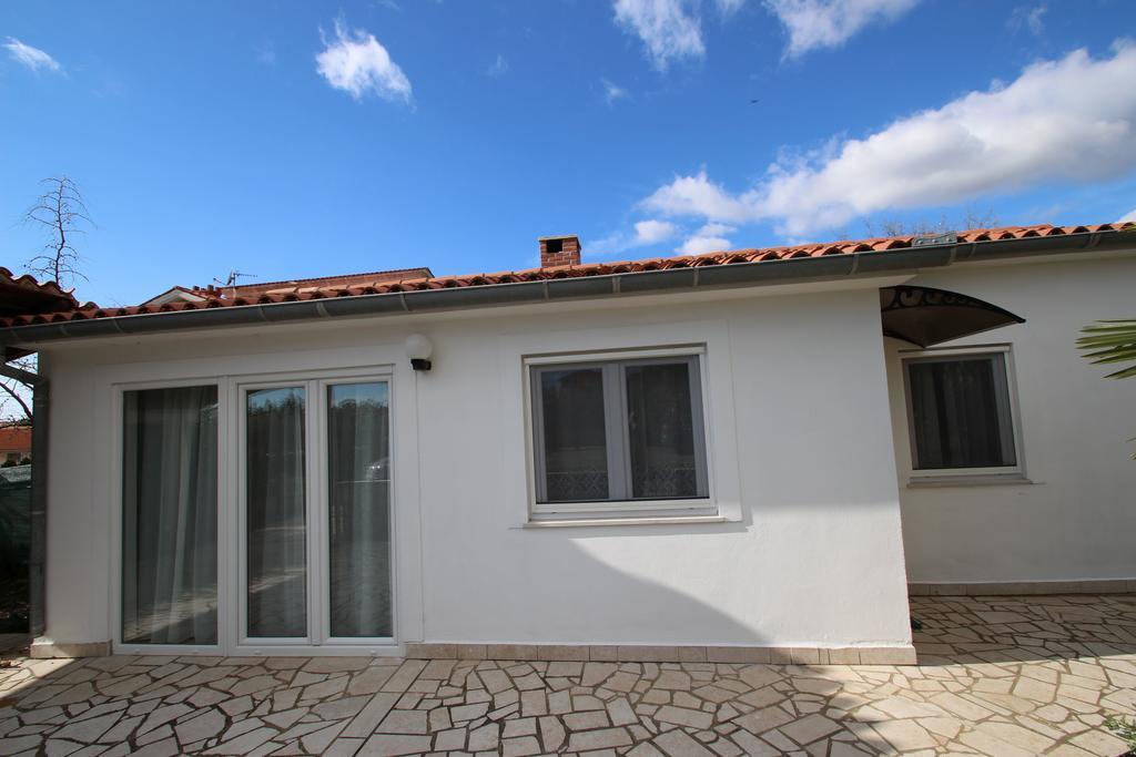 Cukon Holiday Home Медулин Экстерьер фото