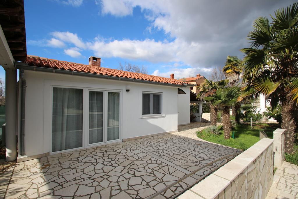 Cukon Holiday Home Медулин Экстерьер фото