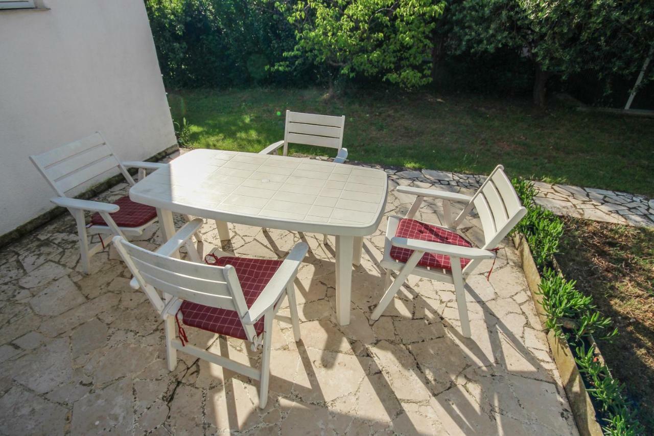 Cukon Holiday Home Медулин Экстерьер фото